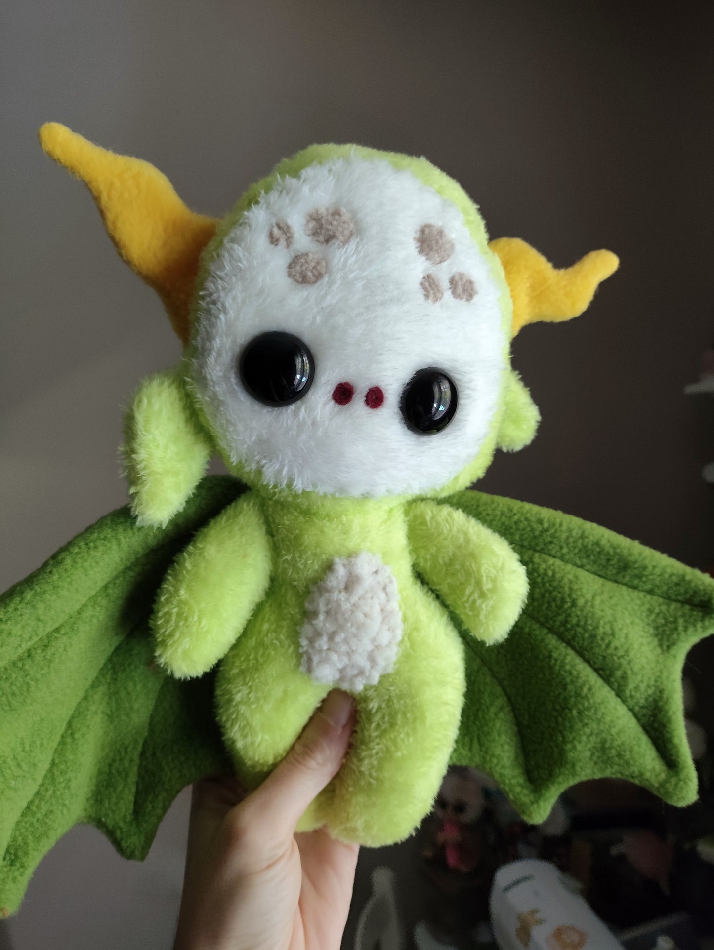 FLÜO - OOAK Dragon Plushie