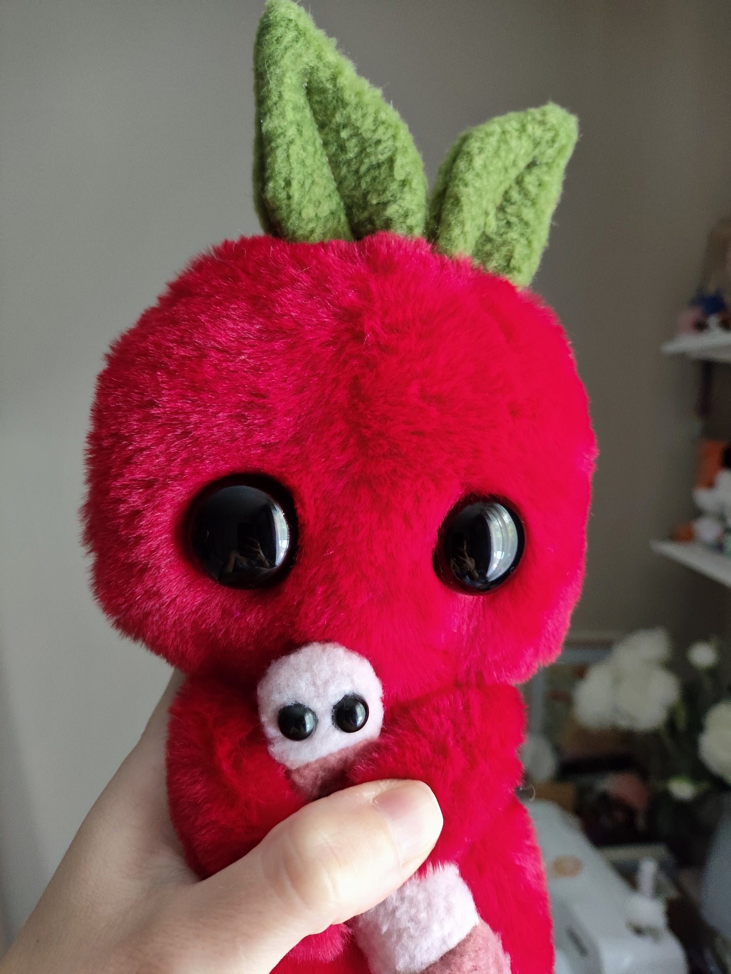 ORCHARD 🍎 - OOAK Plushie