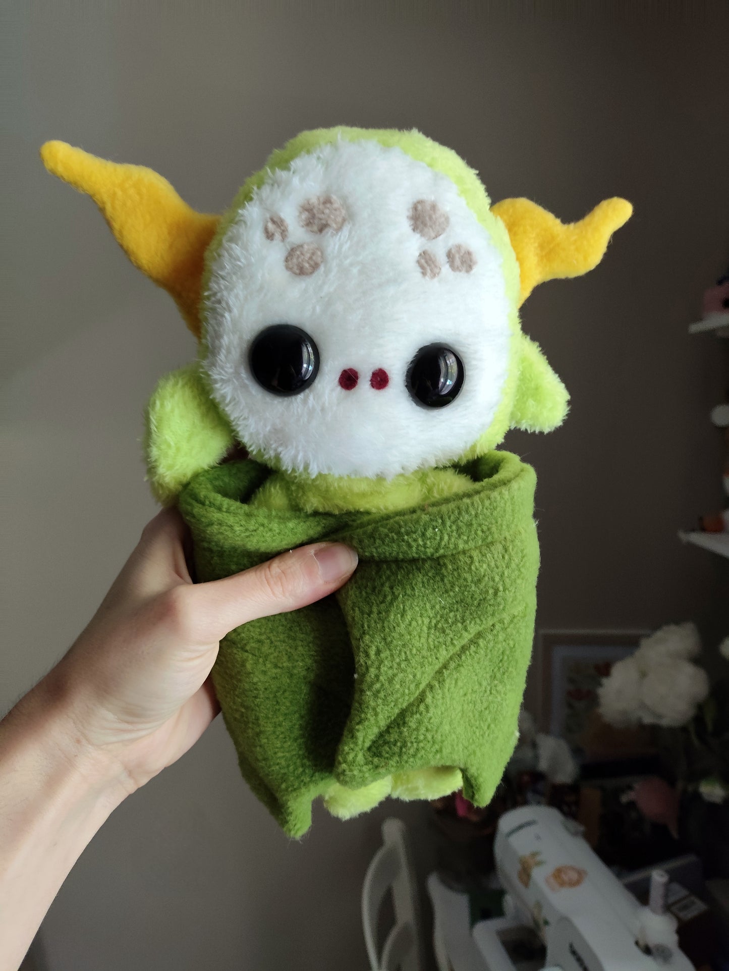 FLÜO - OOAK Dragon Plushie